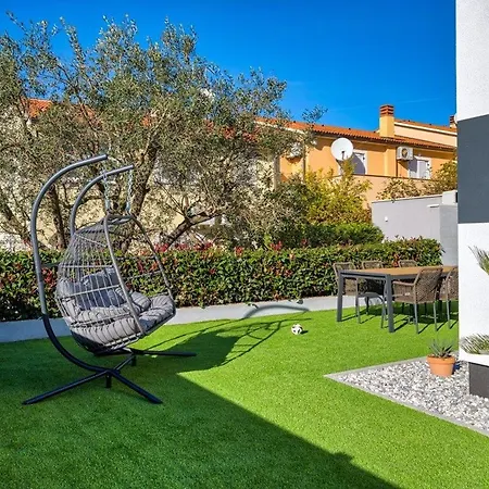 Lea Holiday home *