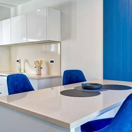 Lea Holiday home *